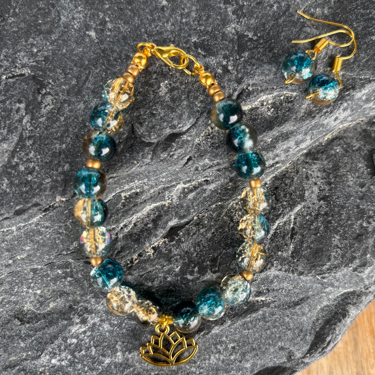 Aurora Blue Glass Armband und Ohrringe Set